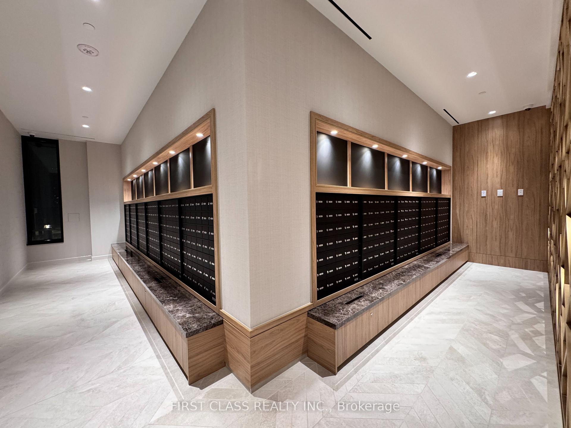 Photo 5 of Unit 806A, 5 Meadowdale Road, Vaughan, Vaughan Corporate Centre — HOMEH