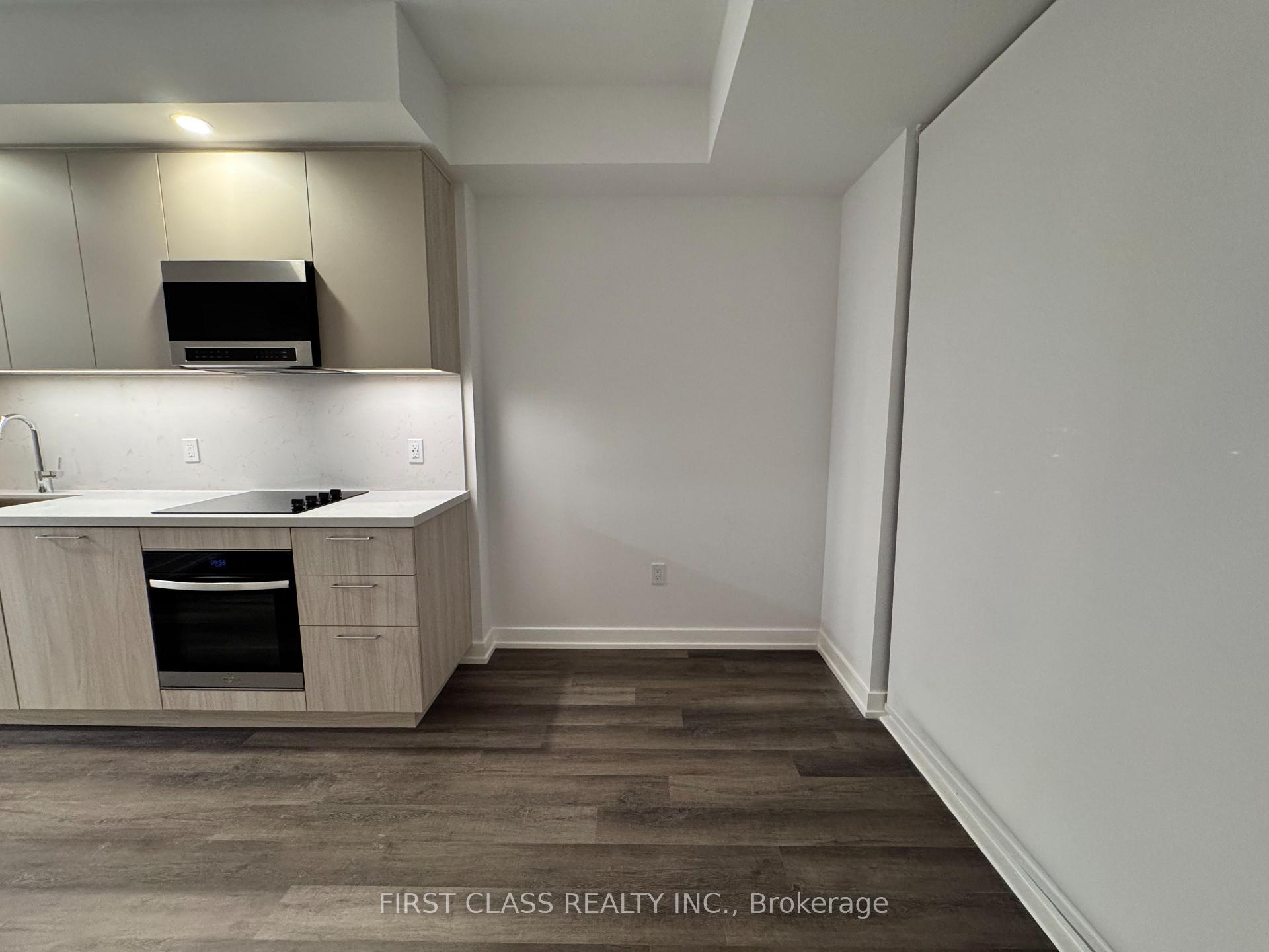 Photo 10 of Unit 806A, 5 Meadowdale Road, Vaughan, Vaughan Corporate Centre — HOMEH