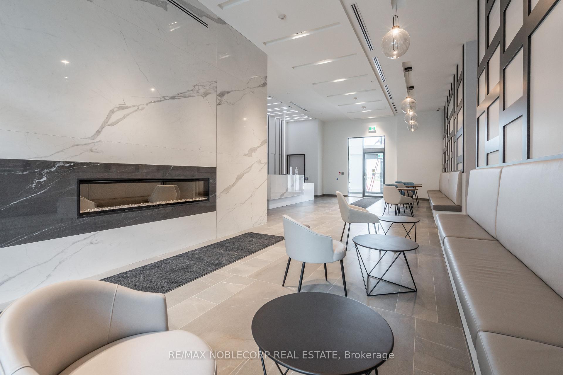 Photo 5 of Unit 626, 681 Yonge Street, Barrie, Painswick South — HOMEH