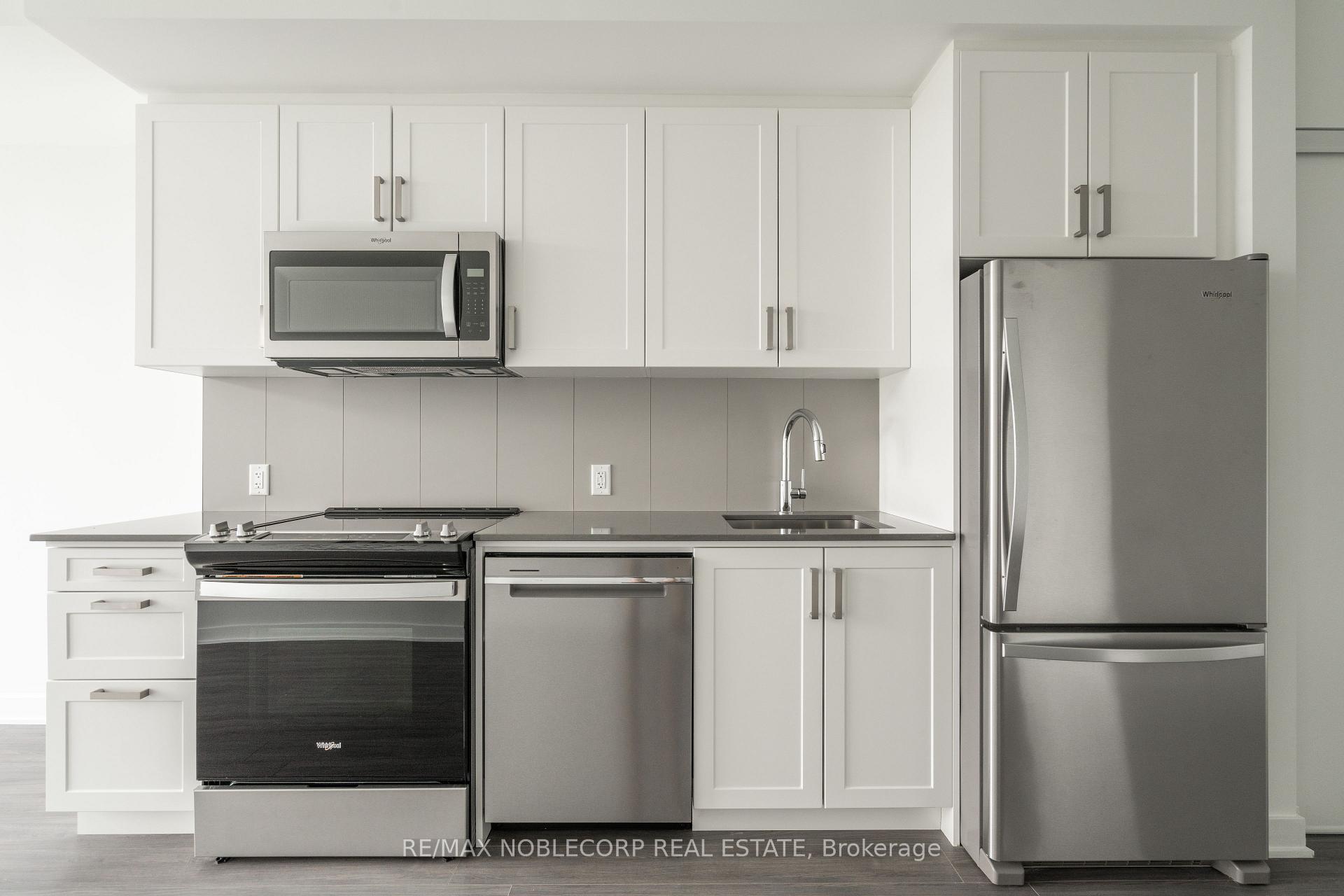 Photo 17 of Unit 626, 681 Yonge Street, Barrie, Painswick South — HOMEH