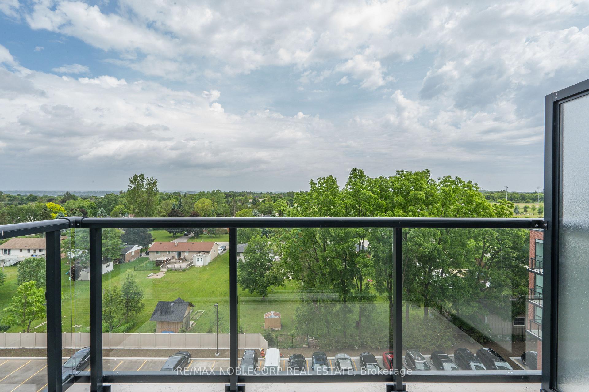 Photo 27 of Unit 626, 681 Yonge Street, Barrie, Painswick South — HOMEH
