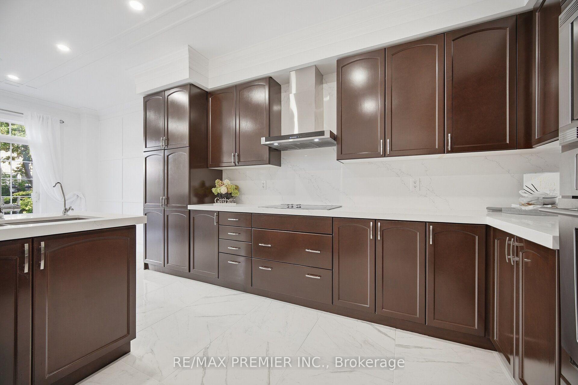 Photo 23 of 127 Ozner Crescent, Vaughan, Vellore Village — HOMEH