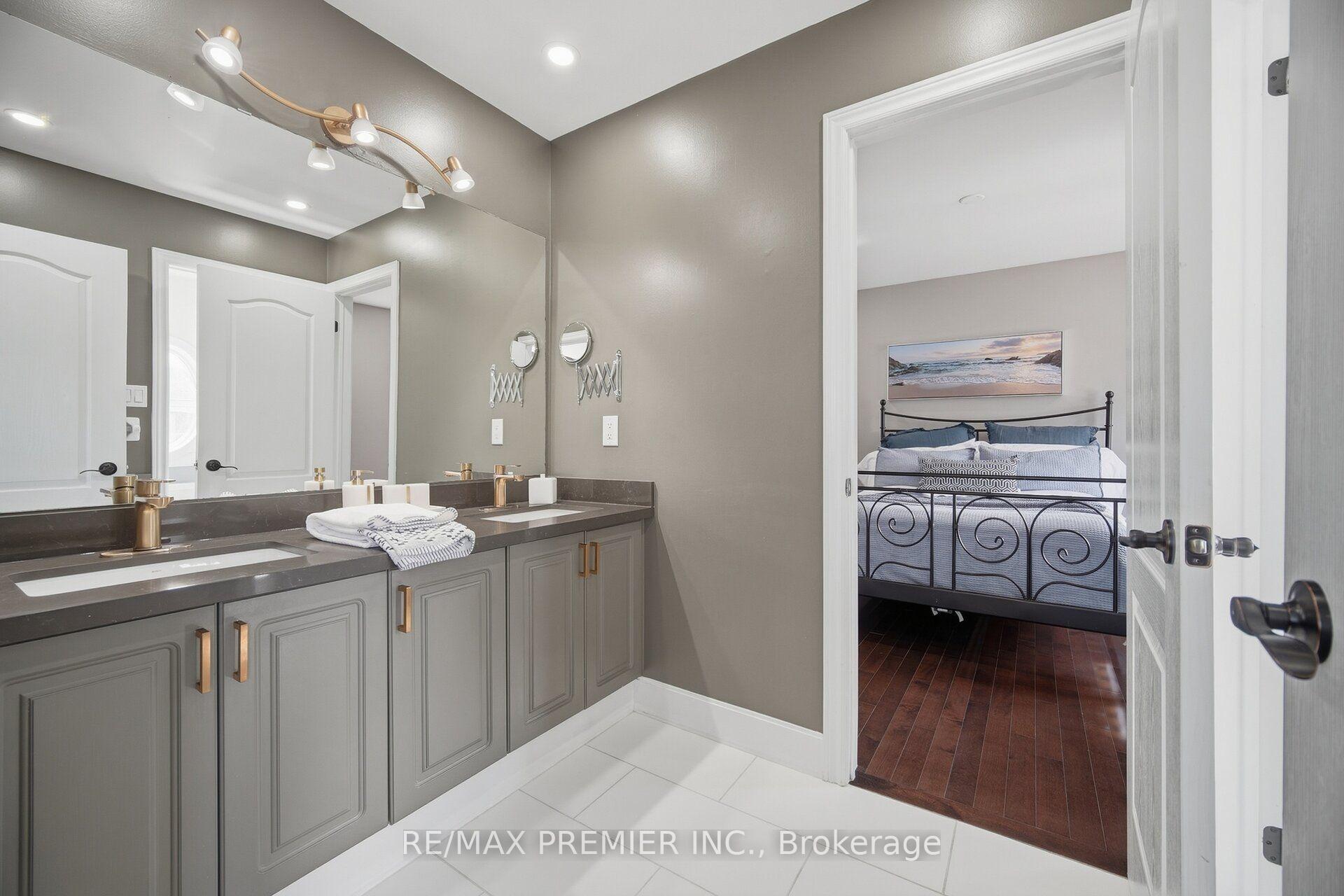 Photo 30 of 127 Ozner Crescent, Vaughan, Vellore Village — HOMEH