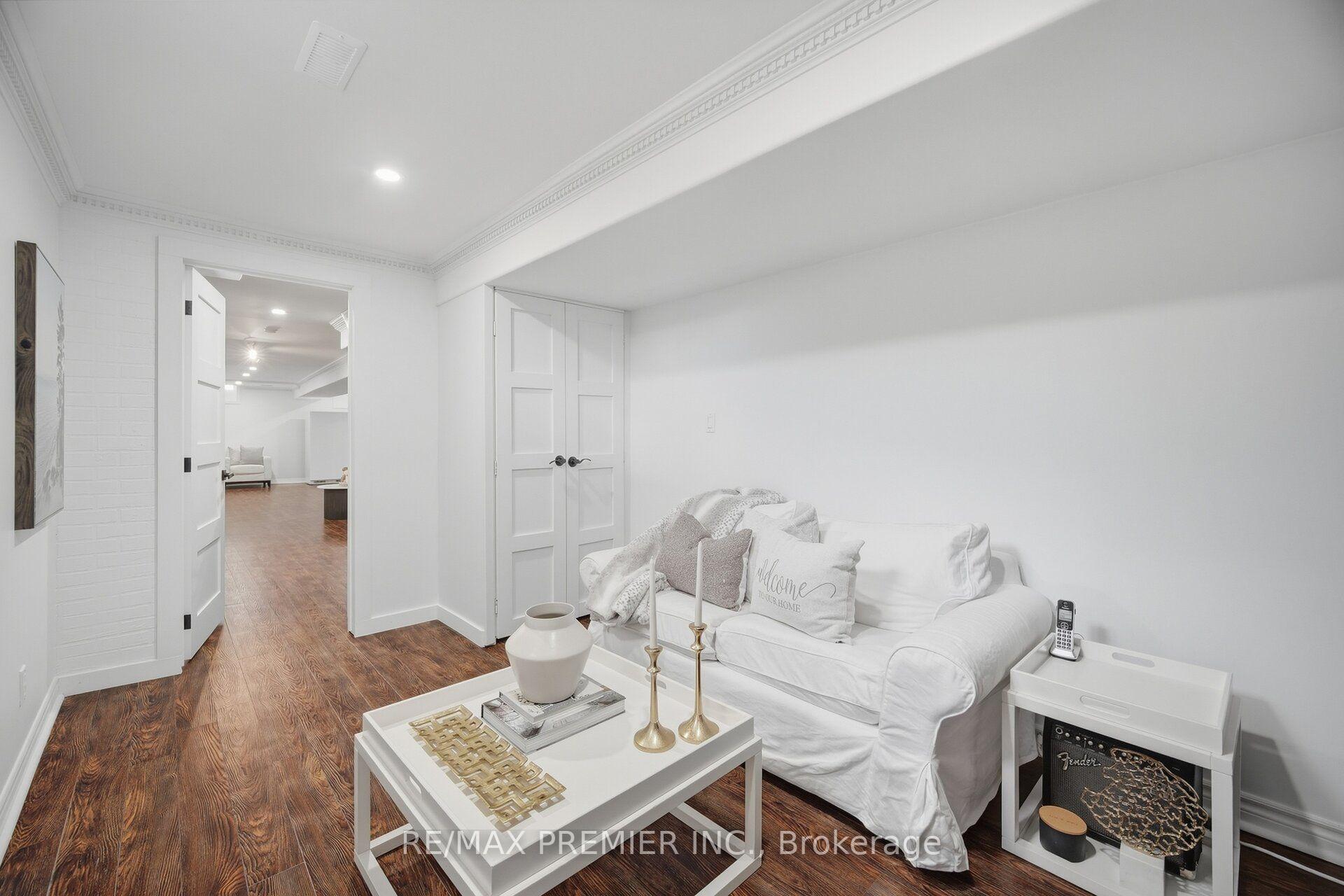 Photo 43 of 127 Ozner Crescent, Vaughan, Vellore Village — HOMEH