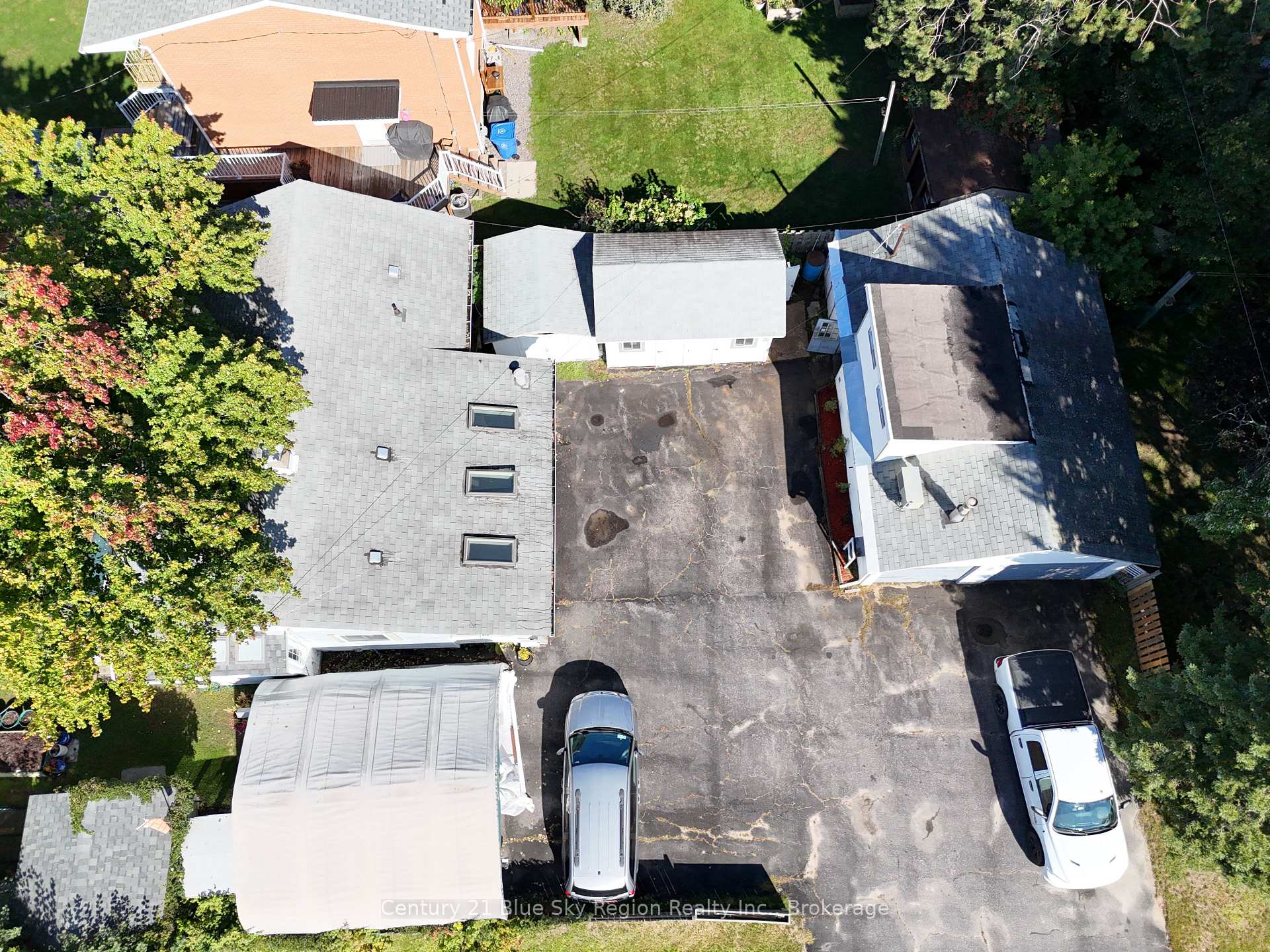 Photo of 142 Lee Avenue
