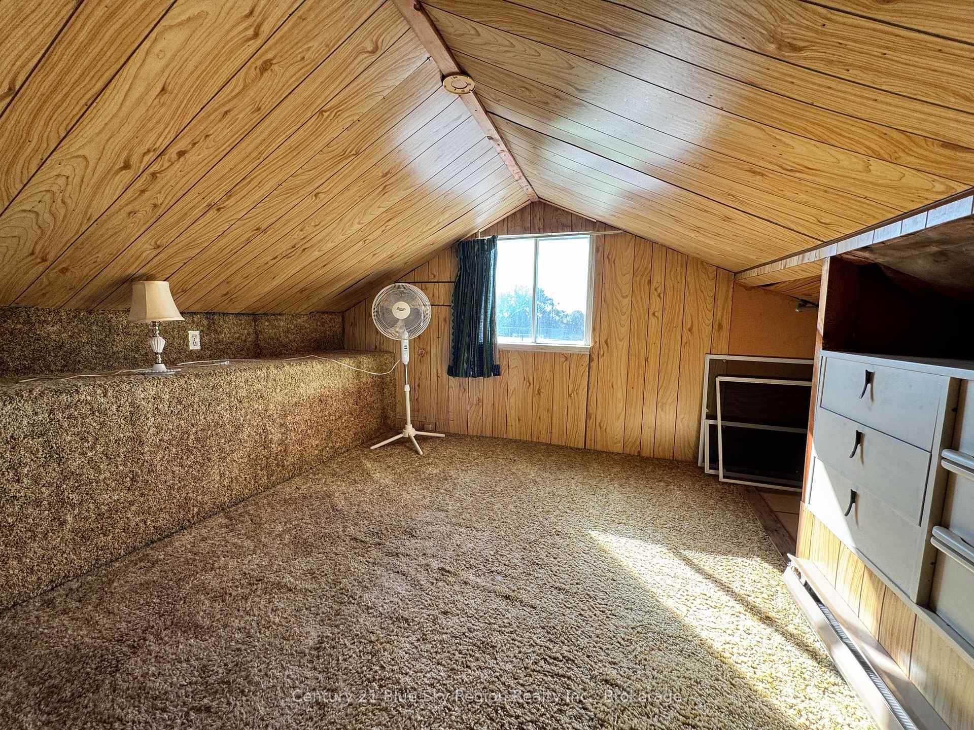 Photo 17 of 142 Lee Avenue, North Bay, Ferris — HOMEH