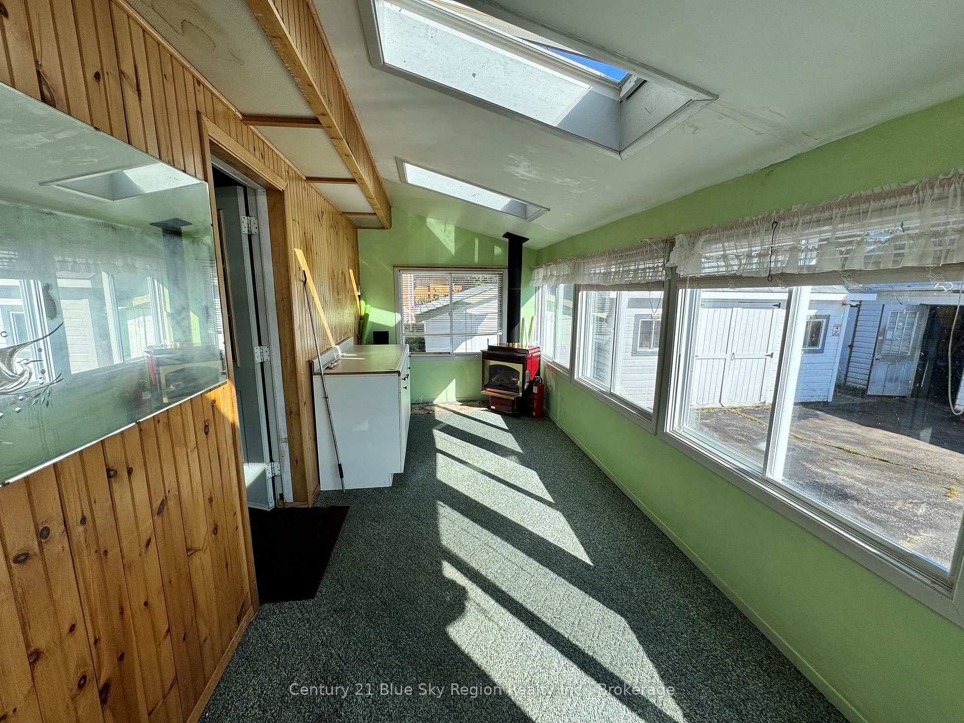 Photo 22 of 142 Lee Avenue, North Bay, Ferris — HOMEH
