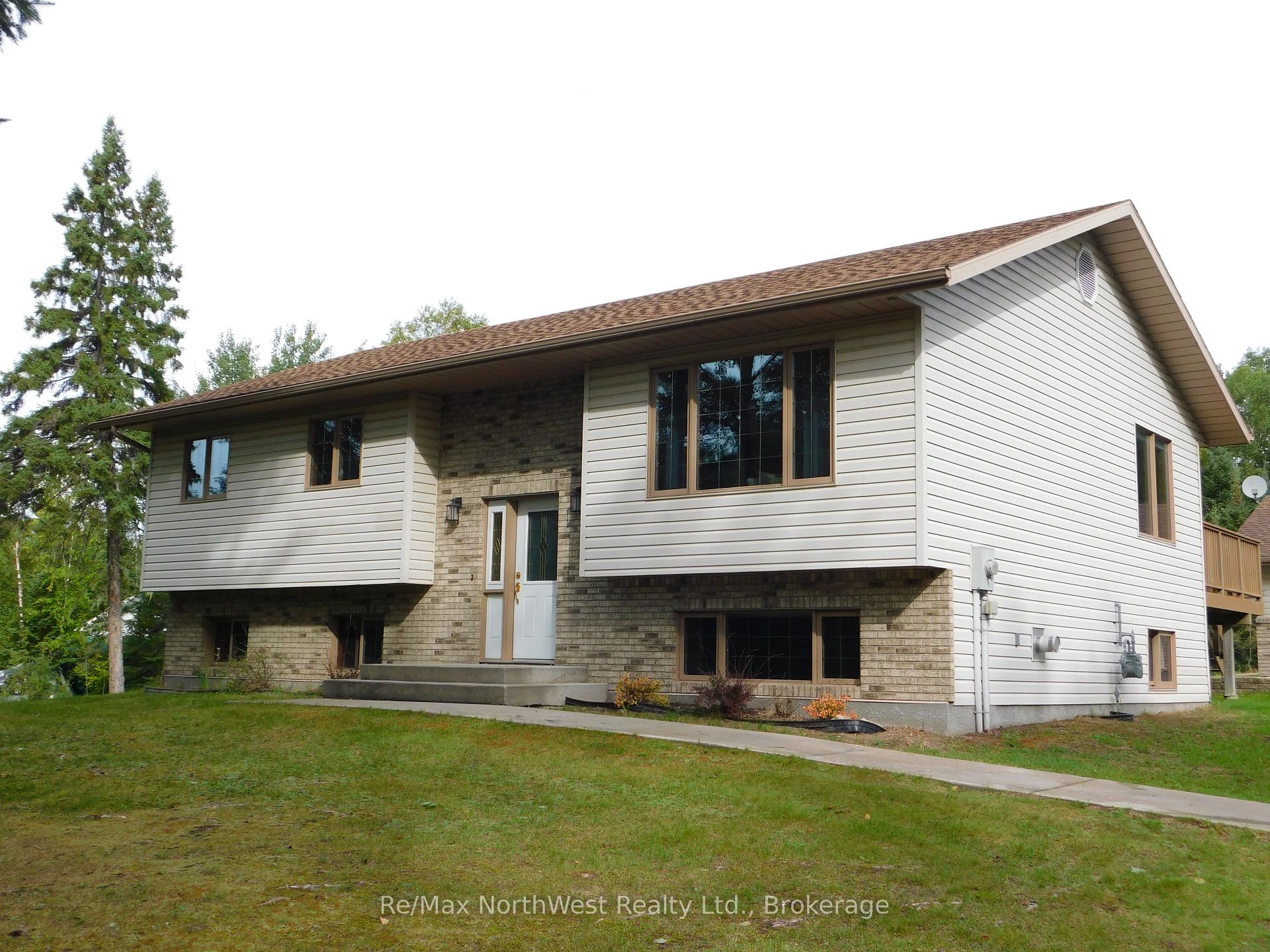 Photo 2 of 785 Sandy Beach Road, Dryden, Barclay — HOMEH
