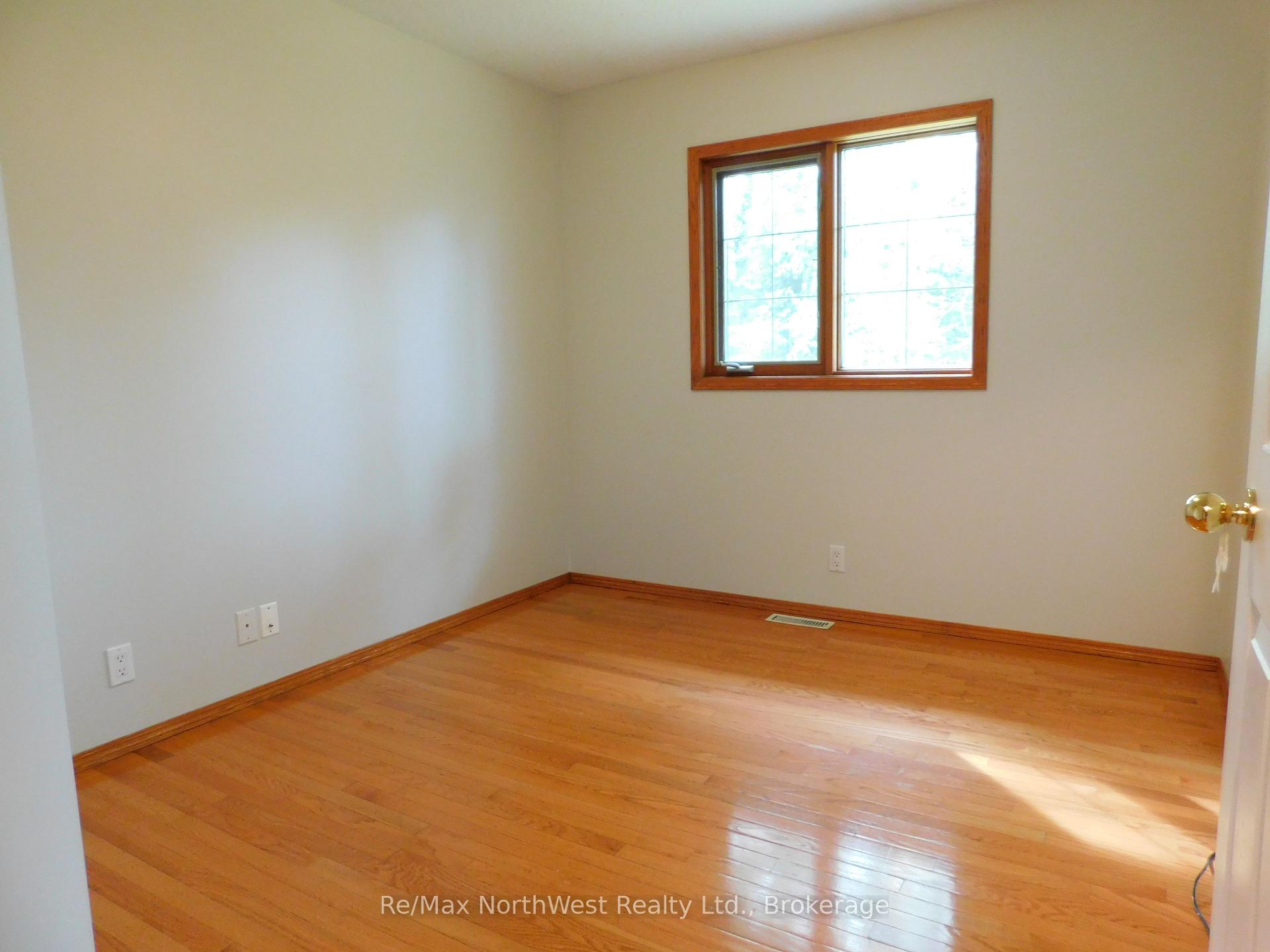 Photo 17 of 785 Sandy Beach Road, Dryden, Barclay — HOMEH