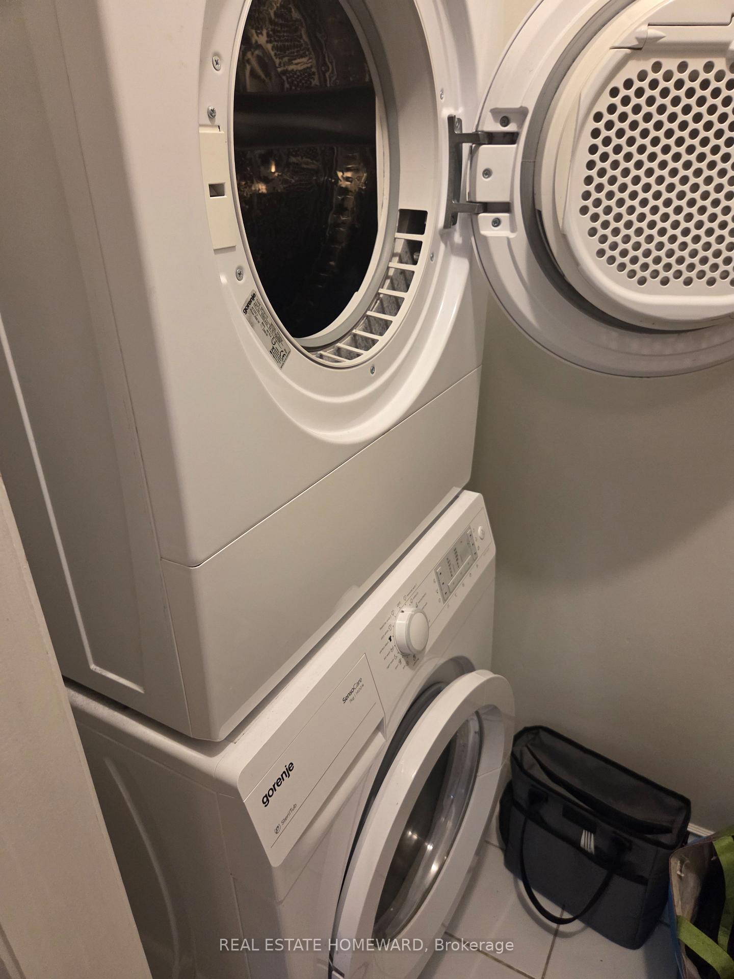 Photo 8 of Unit 702, 71 Simcoe Street, Toronto, University — HOMEH