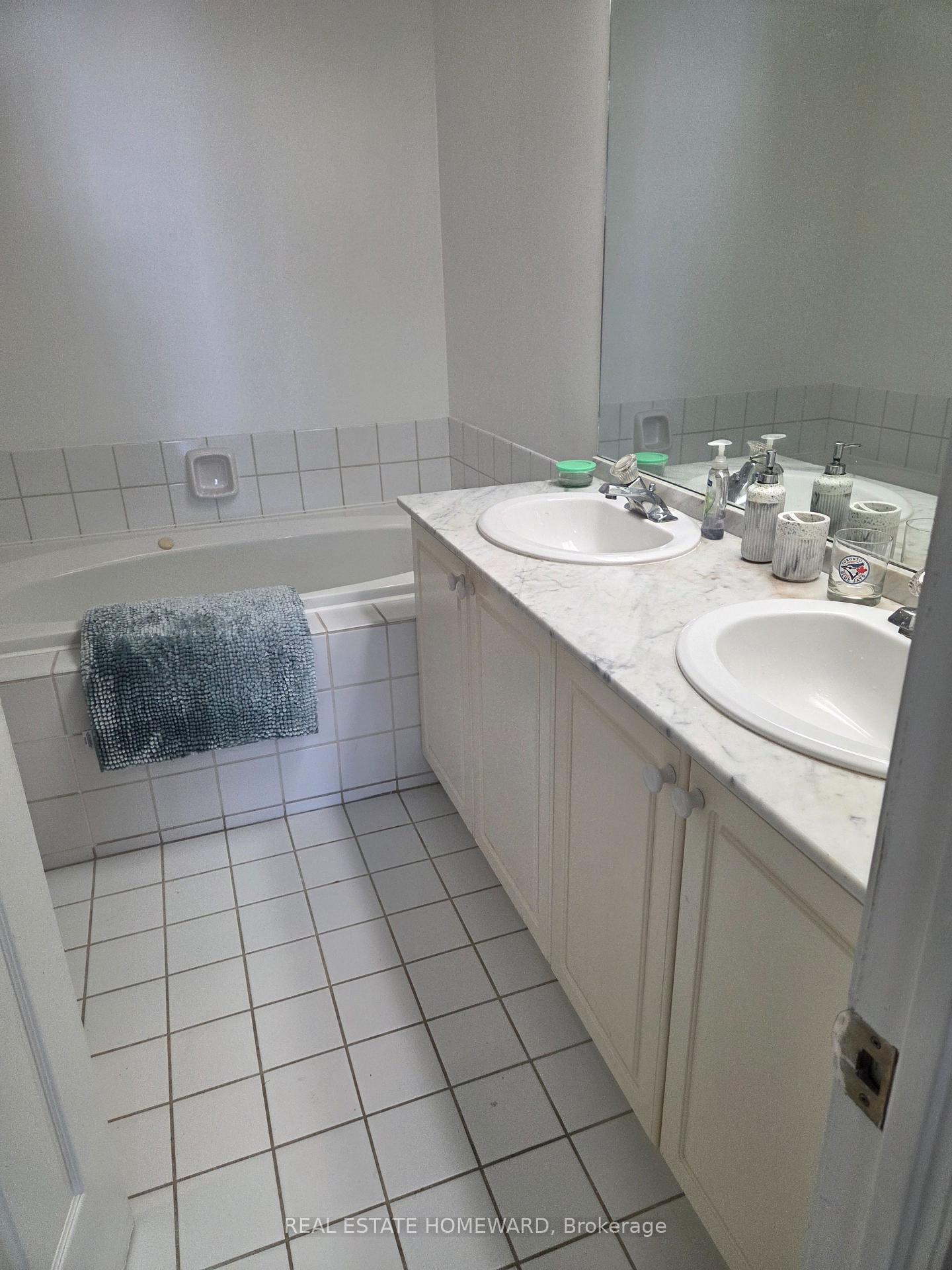 Photo 15 of Unit 702, 71 Simcoe Street, Toronto, University — HOMEH