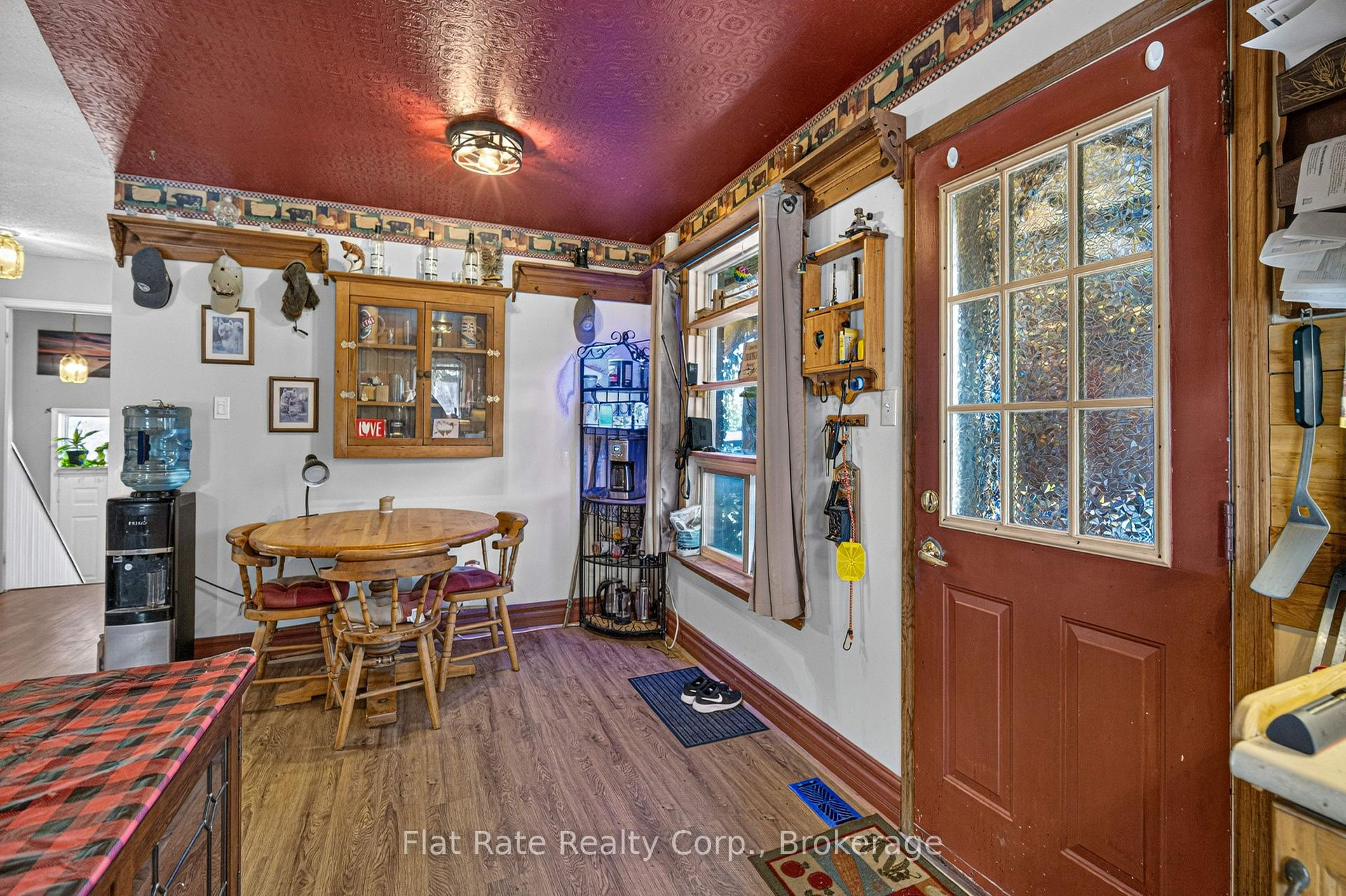 Photo 8 of 5 Hudspeth Court, Kawartha Lakes, Lindsay — HOMEH