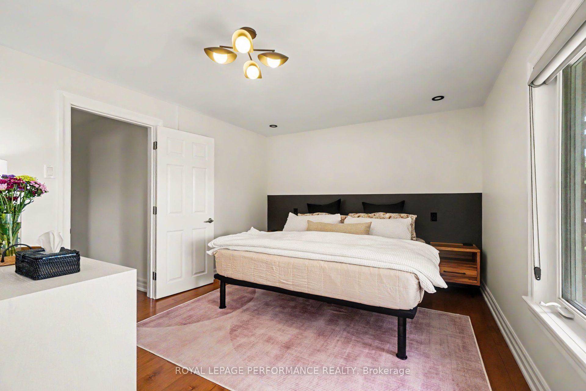 Photo 16 of 2061 Cabot Street, Ottawa, Faircrest Heights — HOMEH