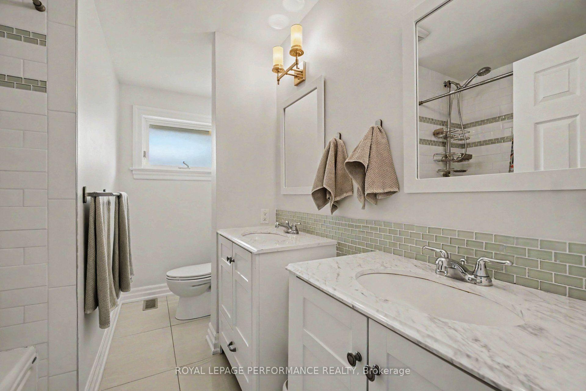 Photo 21 of 2061 Cabot Street, Ottawa, Faircrest Heights — HOMEH