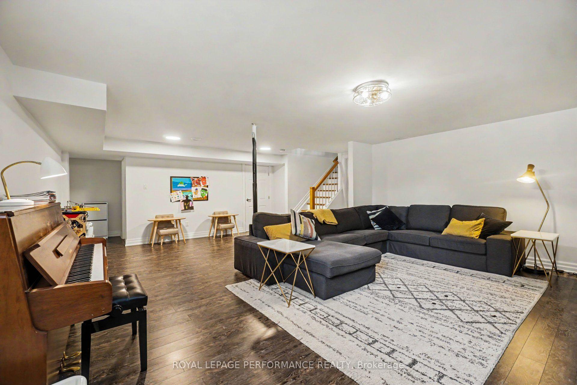Photo 22 of 2061 Cabot Street, Ottawa, Faircrest Heights — HOMEH