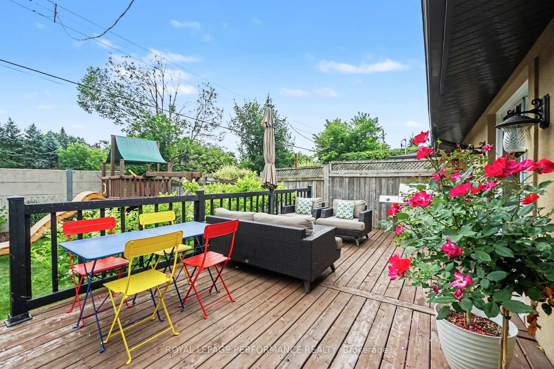 Photo 33 of 2061 Cabot Street, Ottawa, Faircrest Heights — HOMEH
