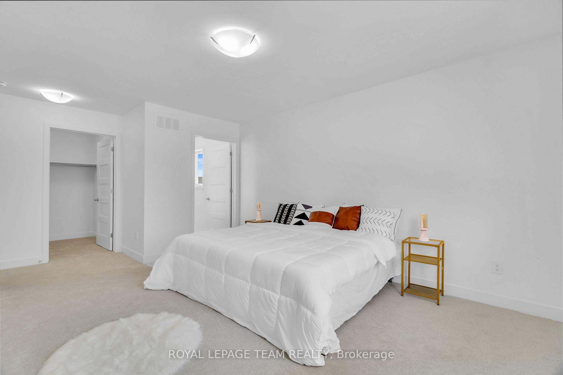 Photo 11 of 181 Seabert Drive, Arnprior, Arnprior — HOMEH