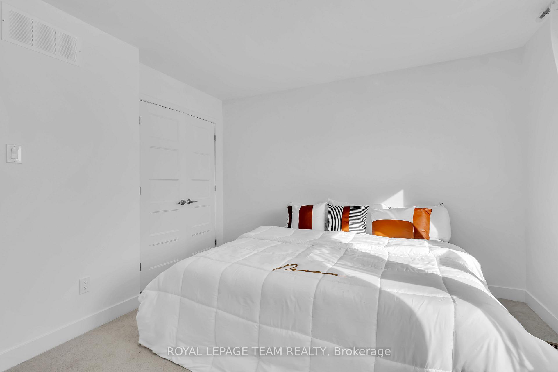 Photo 14 of 181 Seabert Drive, Arnprior, Arnprior — HOMEH