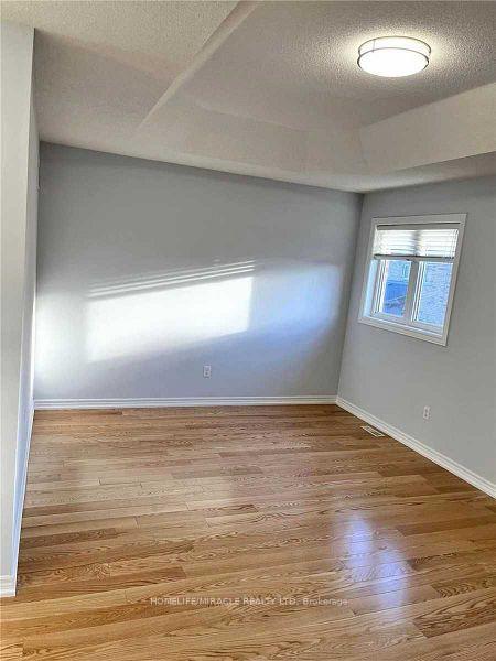 Photo 6 of Unit Upper, 4663 Centretown Way, Mississauga, Hurontario — HOMEH
