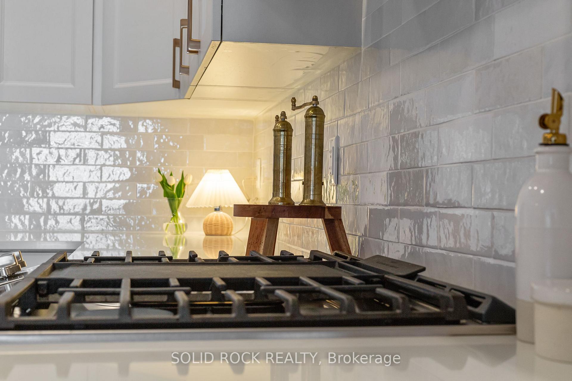 Photo 11 of 949 Omagaki Way, Ottawa, Blossom Park/Kemp Park/Findlay Creek — HOMEH