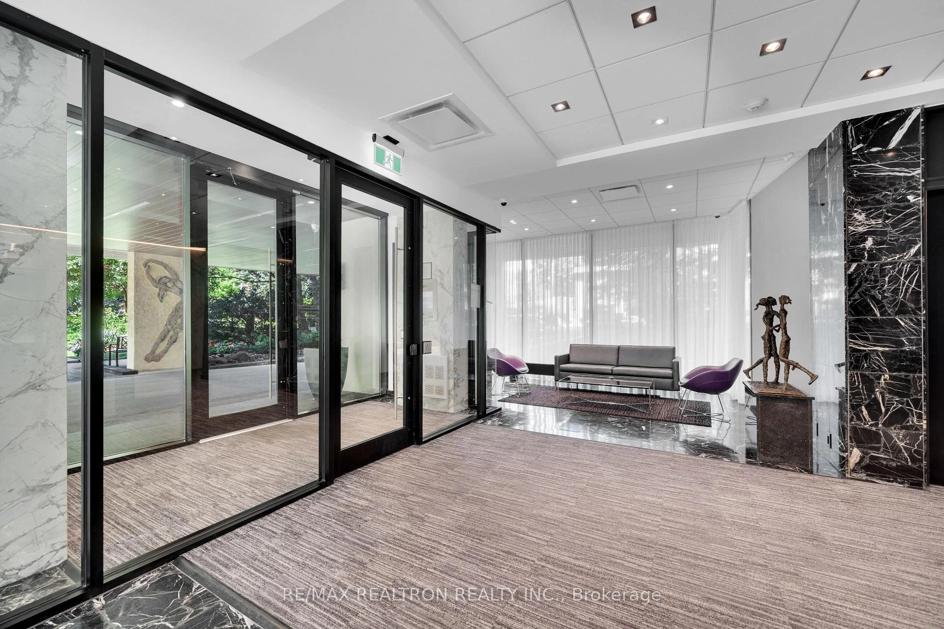 Photo 52 of Unit 706, 9 Deer Park Crescent, Toronto, Yonge-St. Clair — HOMEH