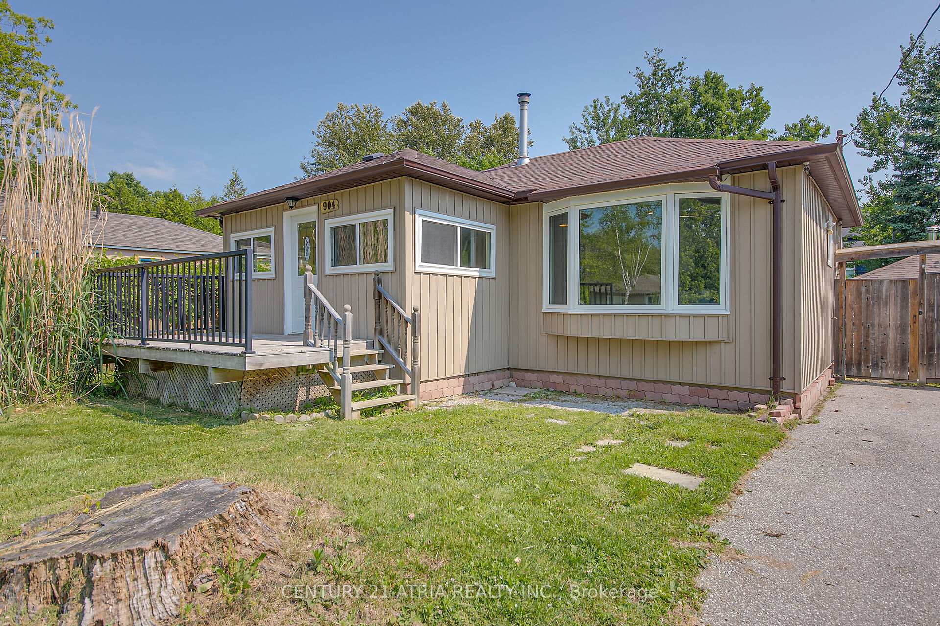 Photo 2 of 904 Maplewood Drive N, Innisfil, Alcona — HOMEH