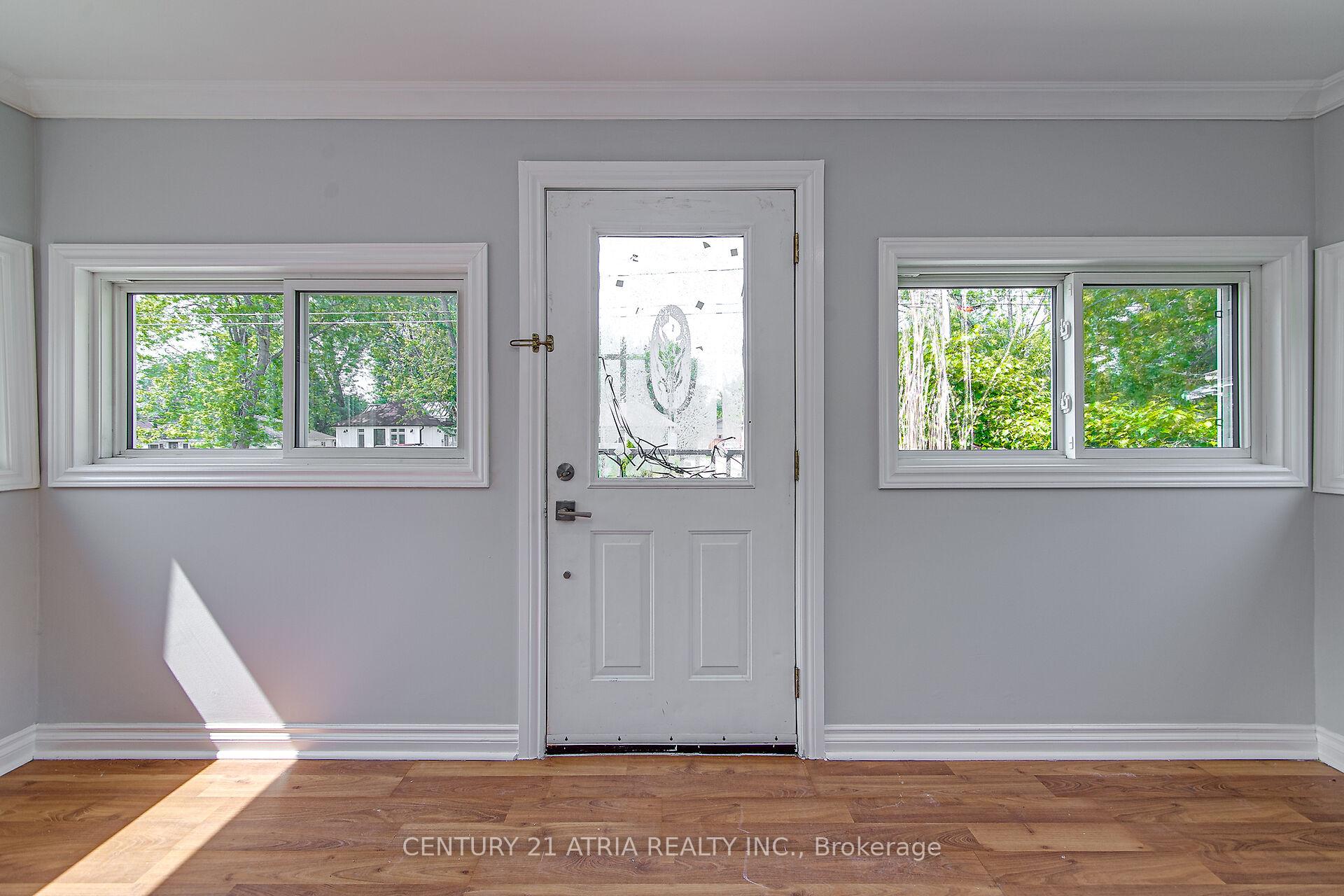 Photo 5 of 904 Maplewood Drive N, Innisfil, Alcona — HOMEH