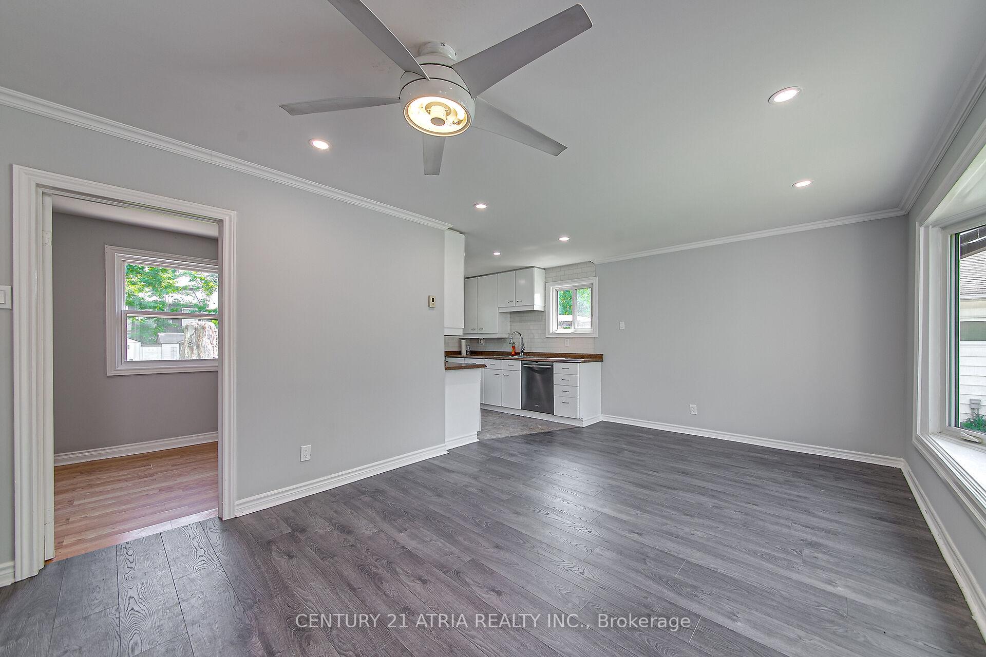 Photo 8 of 904 Maplewood Drive N, Innisfil, Alcona — HOMEH