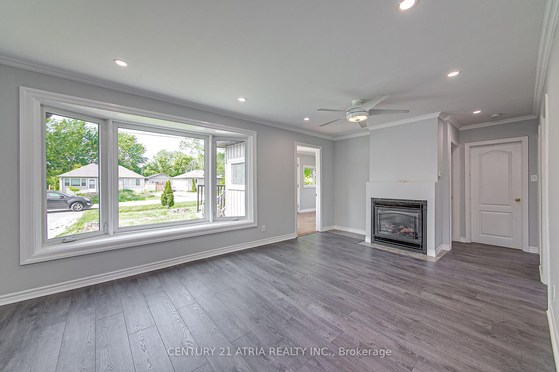 Photo 10 of 904 Maplewood Drive N, Innisfil, Alcona — HOMEH