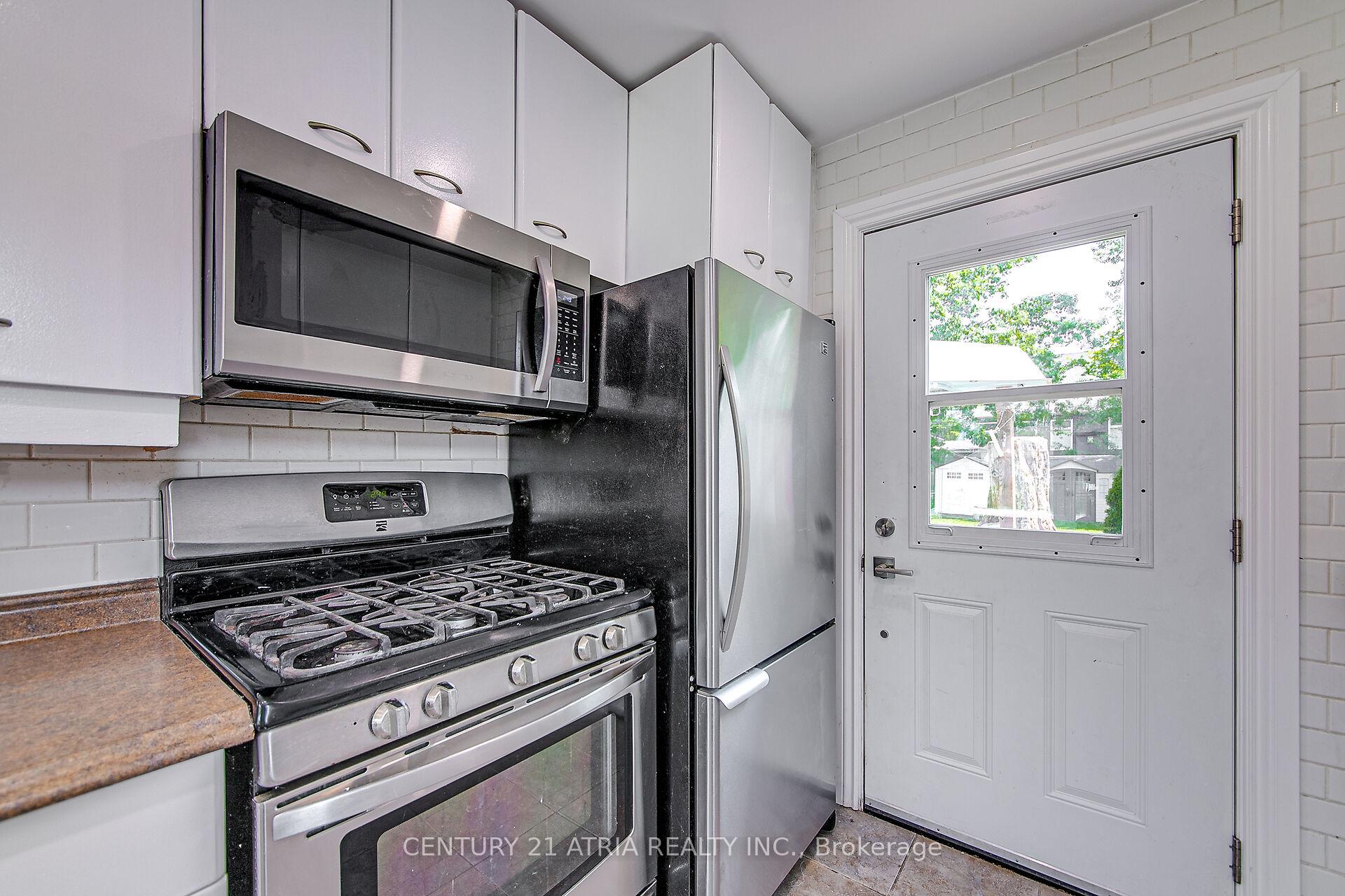 Photo 16 of 904 Maplewood Drive N, Innisfil, Alcona — HOMEH