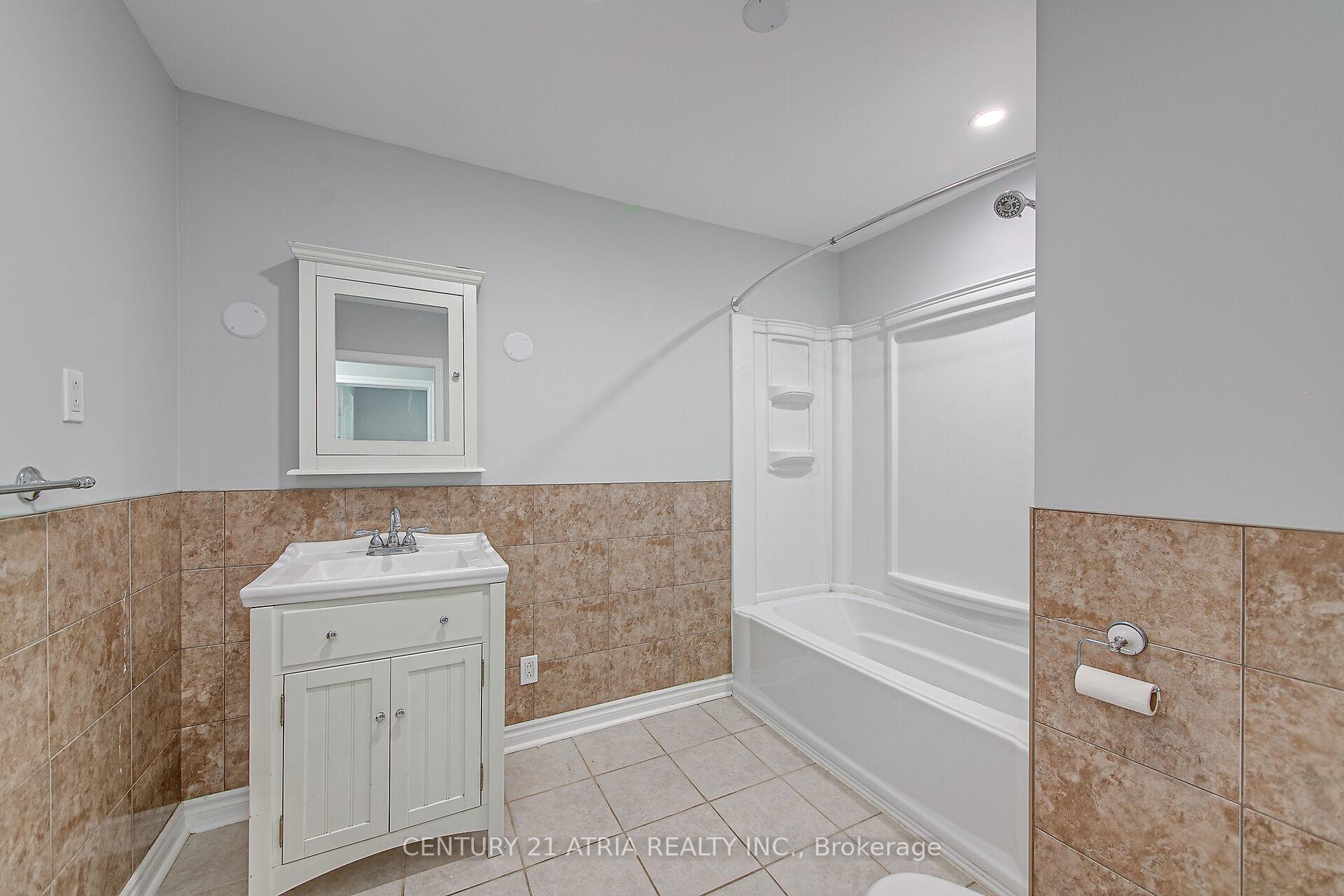 Photo 22 of 904 Maplewood Drive N, Innisfil, Alcona — HOMEH