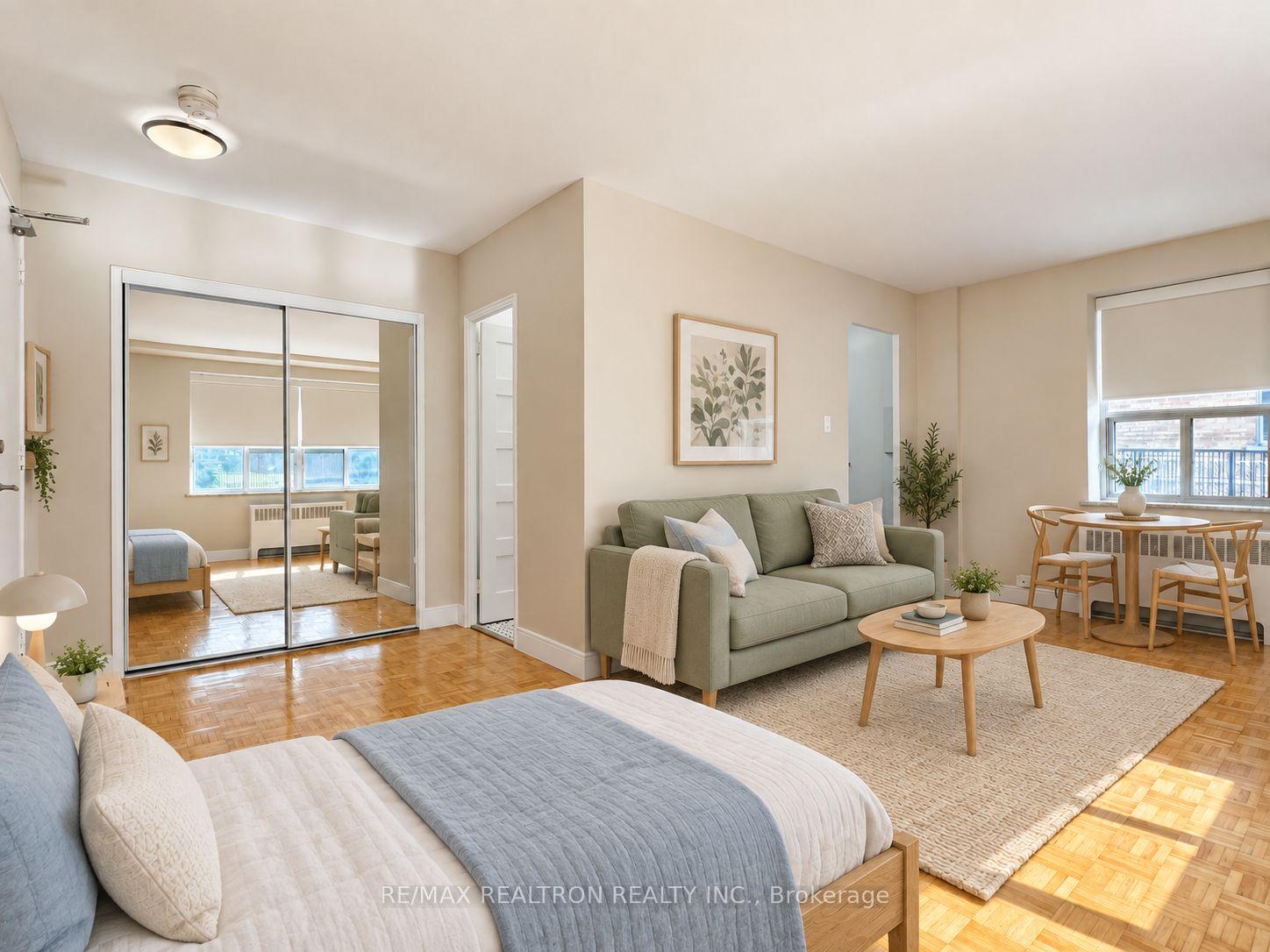 Photo 2 of Unit 102, 1291 Bayview Avenue, Toronto, Leaside — HOMEH