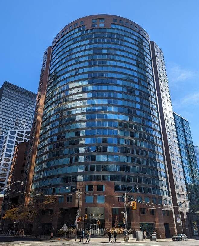 Photo of 33 University Street