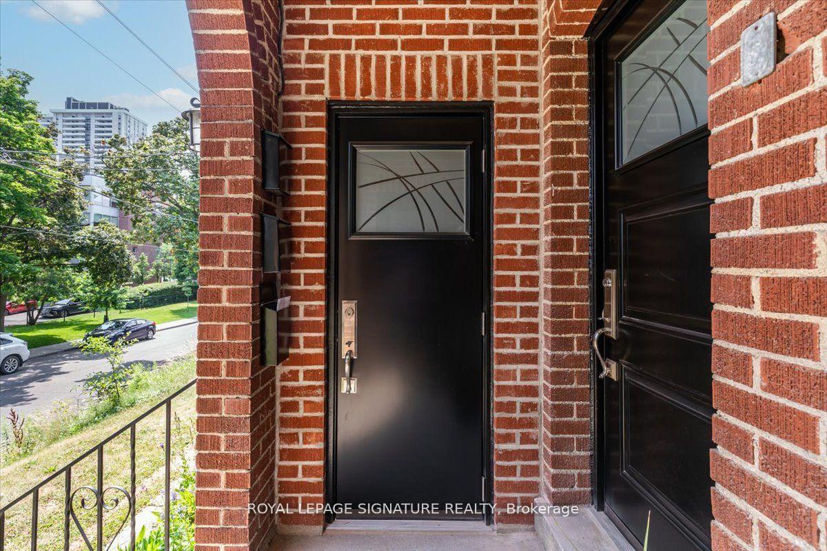 Photo 24 of Unit Main, 182 Millwood Road, Toronto, Mount Pleasant West — HOMEH