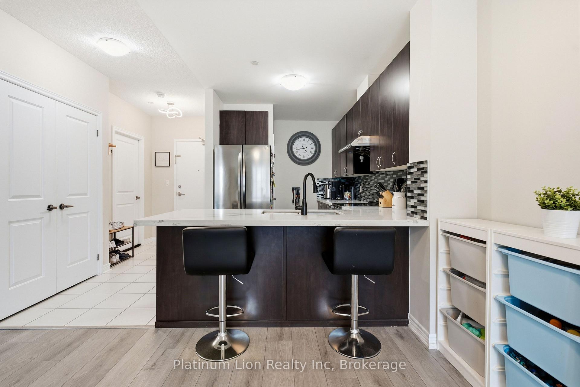 Photo 5 of Unit 203, 7400 Markham Road, Markham, Middlefield — HOMEH