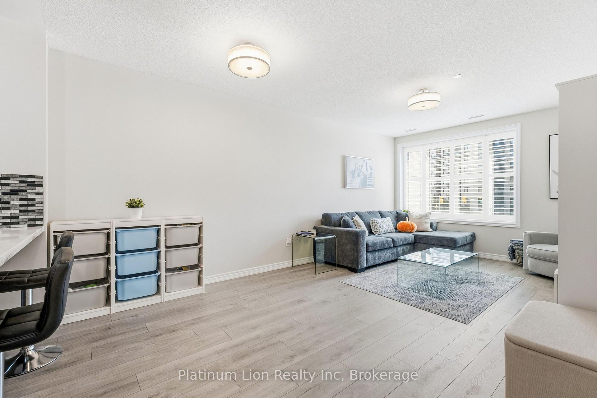 Photo 9 of Unit 203, 7400 Markham Road, Markham, Middlefield — HOMEH