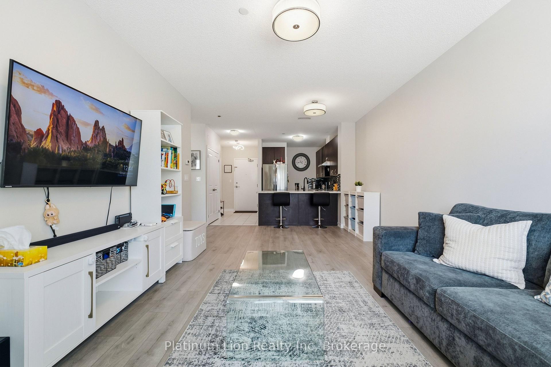 Photo 12 of Unit 203, 7400 Markham Road, Markham, Middlefield — HOMEH