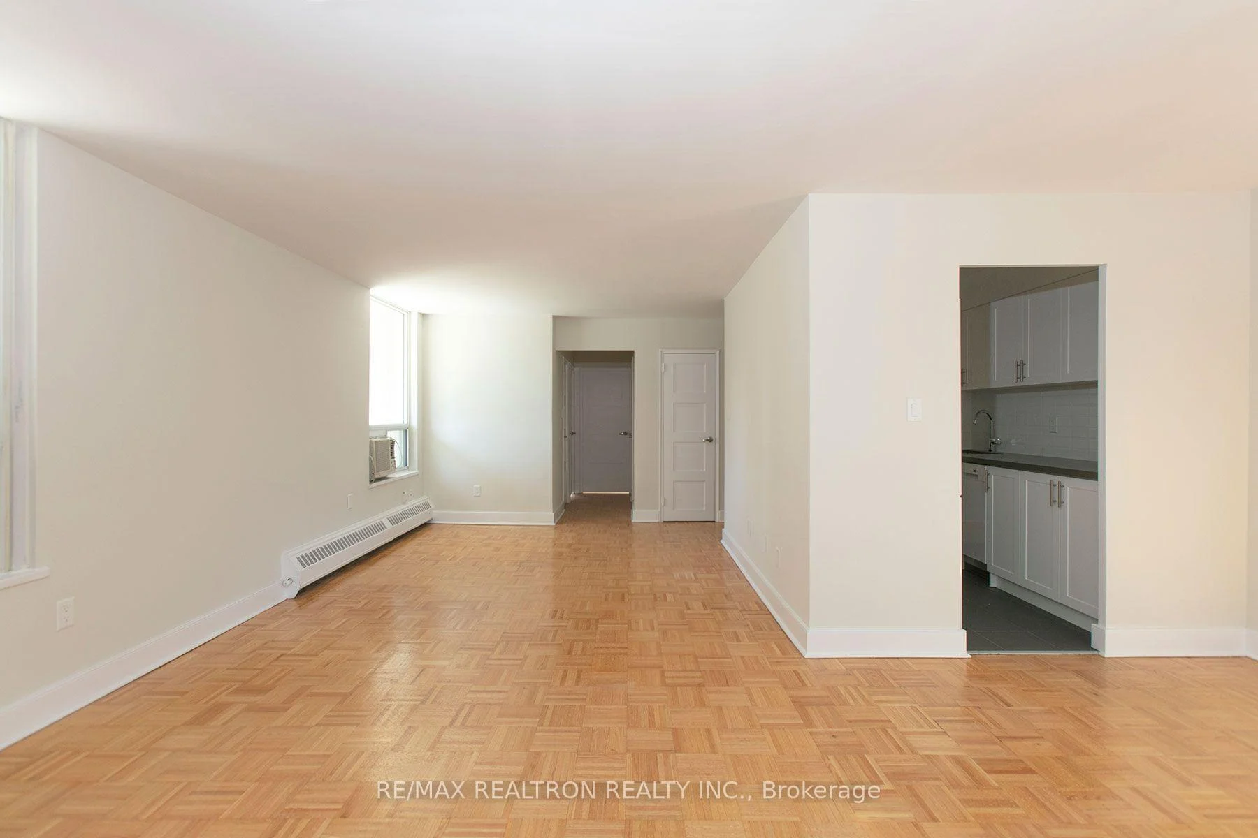 Photo 1 of Unit 302, 490 Eglinton Avenue E, Toronto, Mount Pleasant East — HOMEH