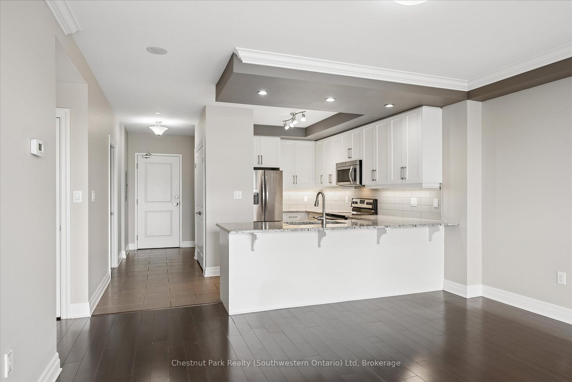Photo 8 of Unit 405, 160 Macdonell Street, Guelph, Downtown — HOMEH