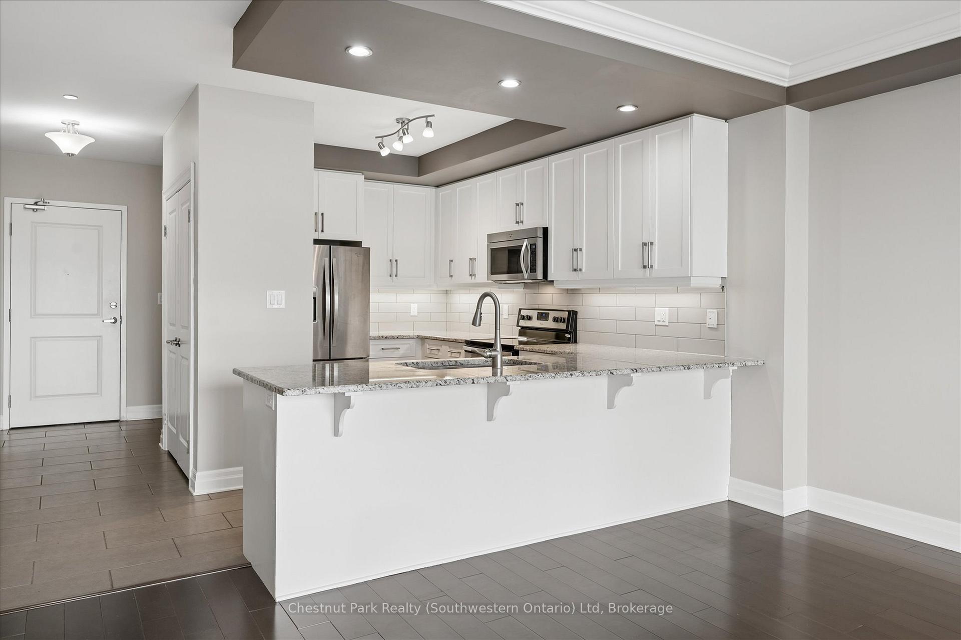 Photo 9 of Unit 405, 160 Macdonell Street, Guelph, Downtown — HOMEH