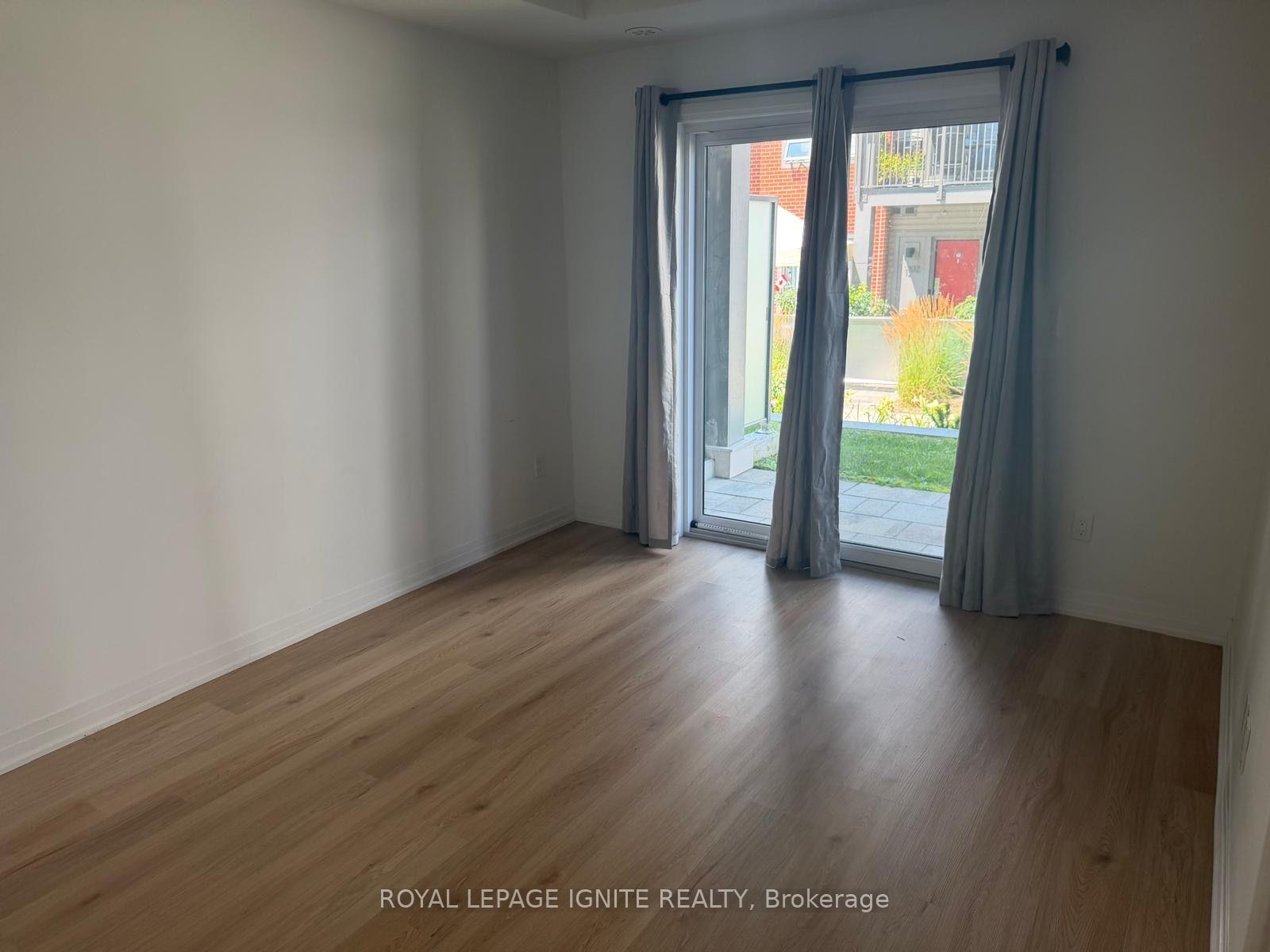 Photo 6 of Unit 1013, 2635 William Jackson Drive, Pickering, Duffin Heights — HOMEH