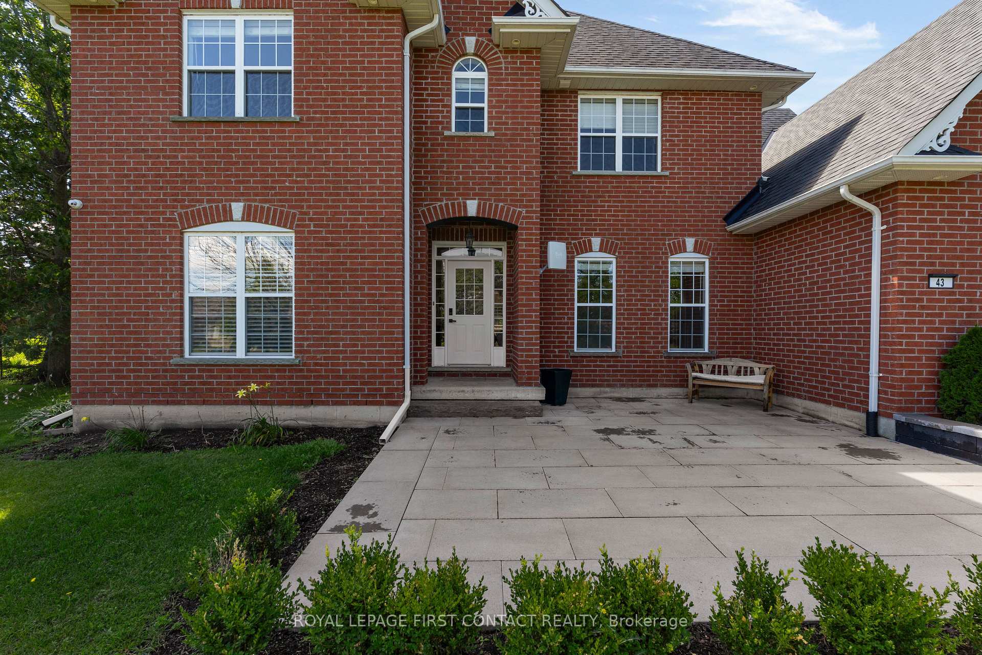Photo 11 of 43 Vanderpost Crescent, Essa, Thornton — HOMEH