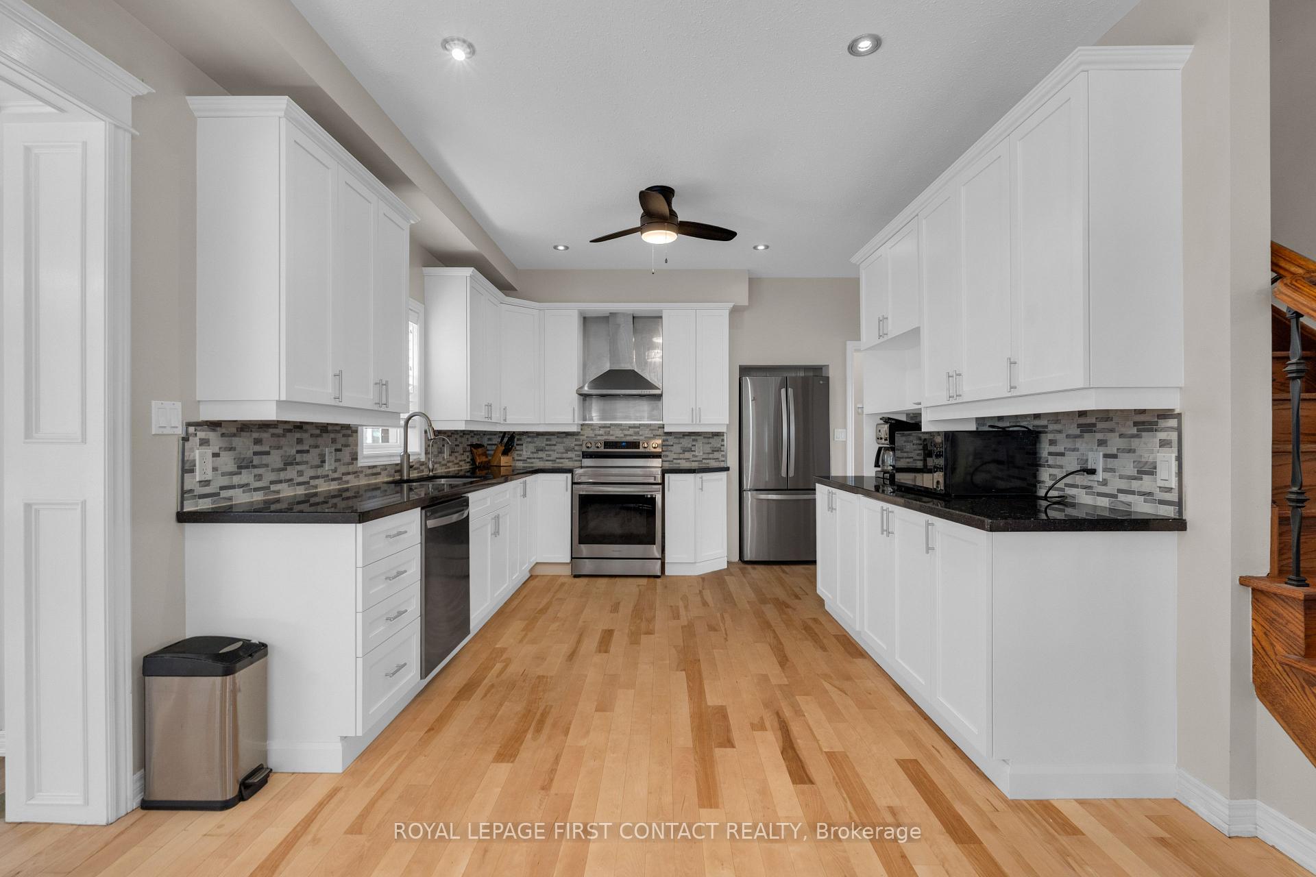 Photo 14 of 43 Vanderpost Crescent, Essa, Thornton — HOMEH