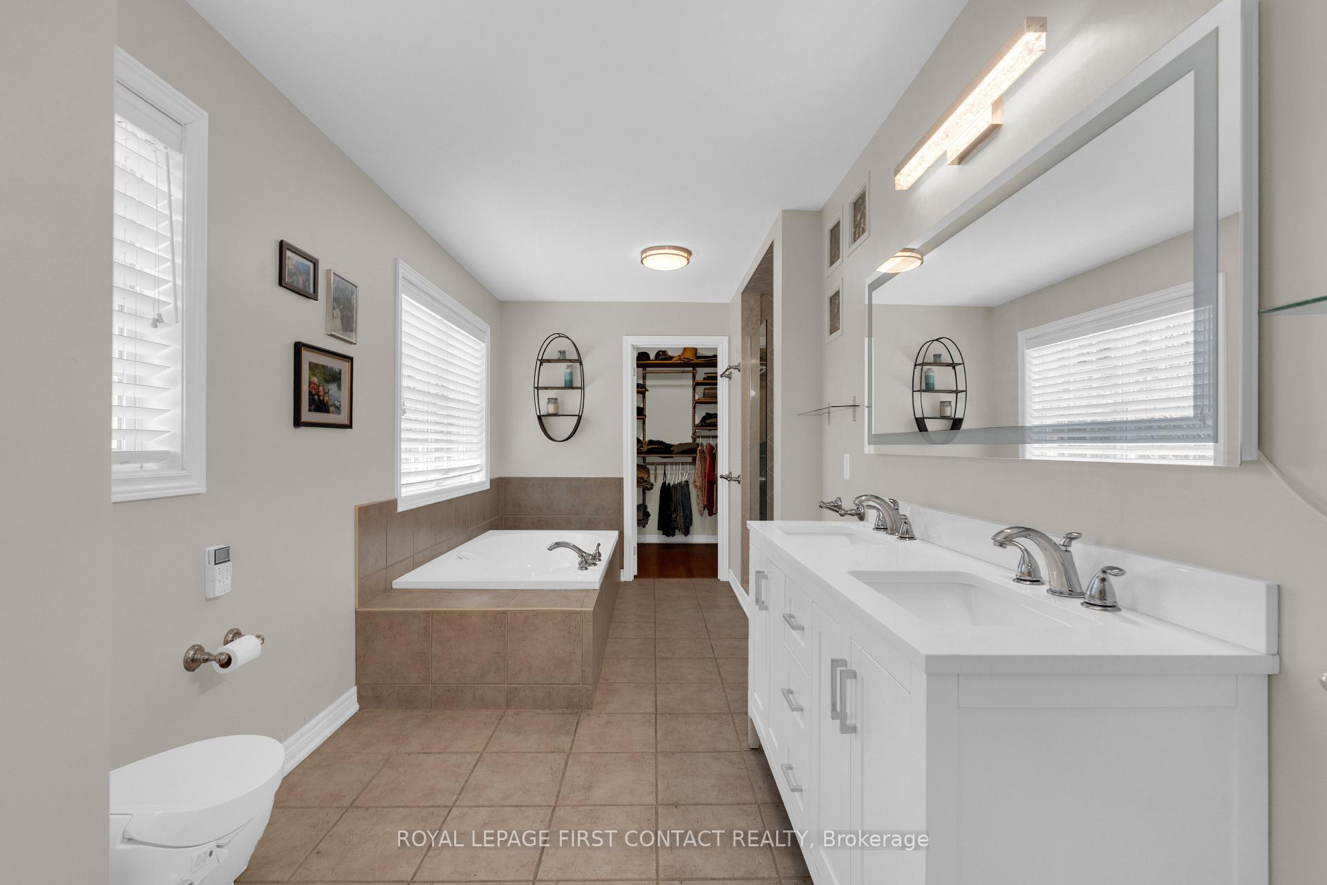 Photo 24 of 43 Vanderpost Crescent, Essa, Thornton — HOMEH
