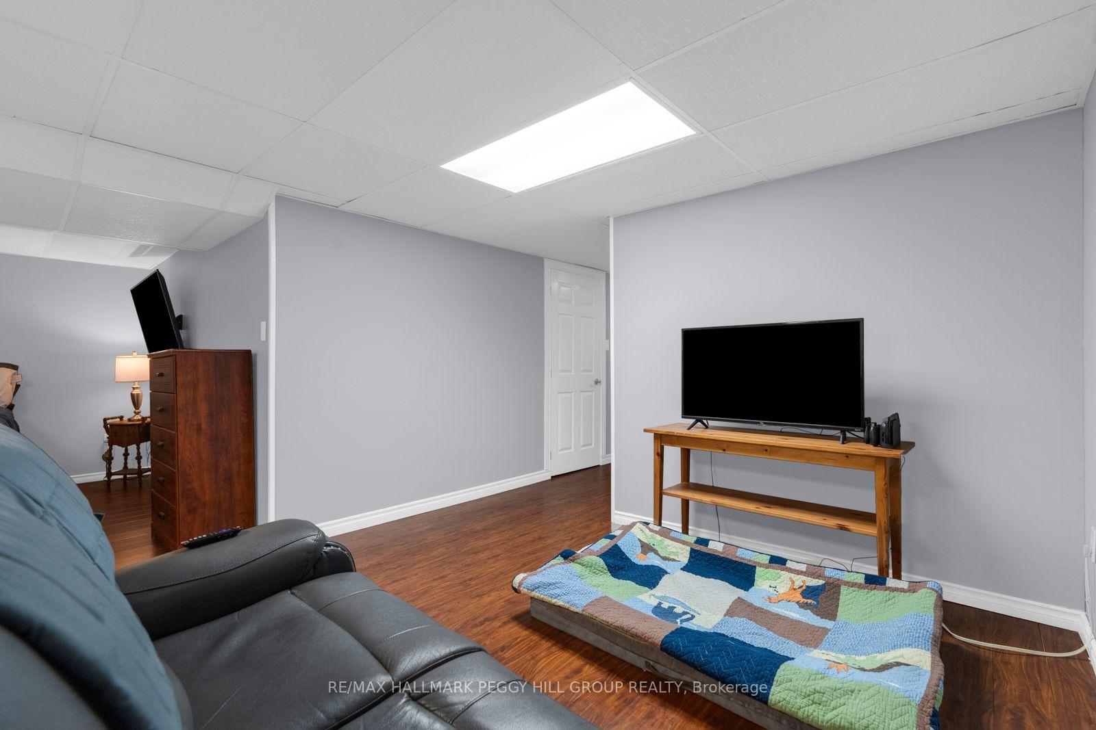 Photo 14 of 14 Copeman Crescent, Barrie, Painswick North — HOMEH