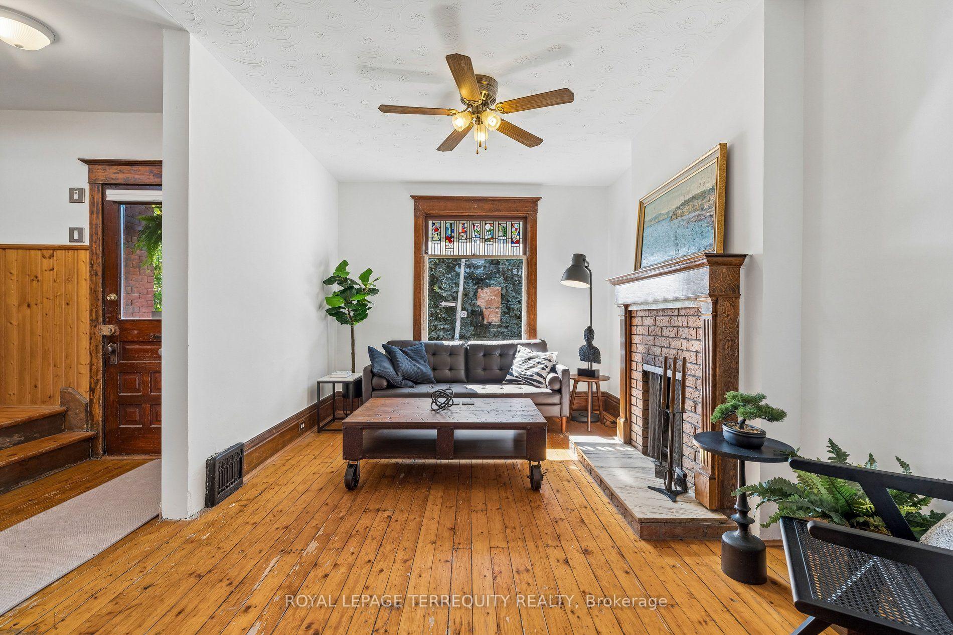 Photo 10 of 2 Wright Avenue, Toronto, Roncesvalles — HOMEH
