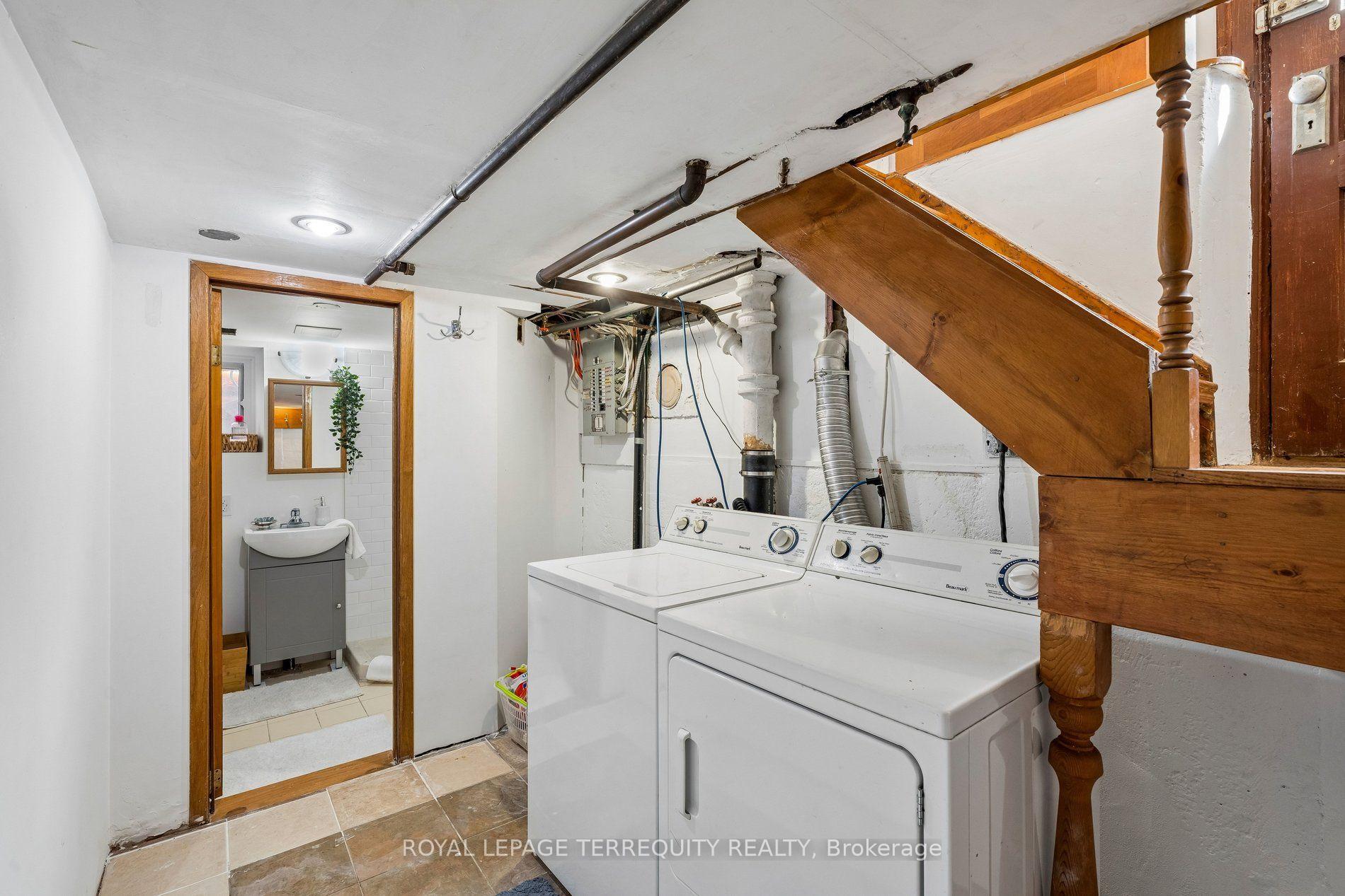 Photo 45 of 2 Wright Avenue, Toronto, Roncesvalles — HOMEH