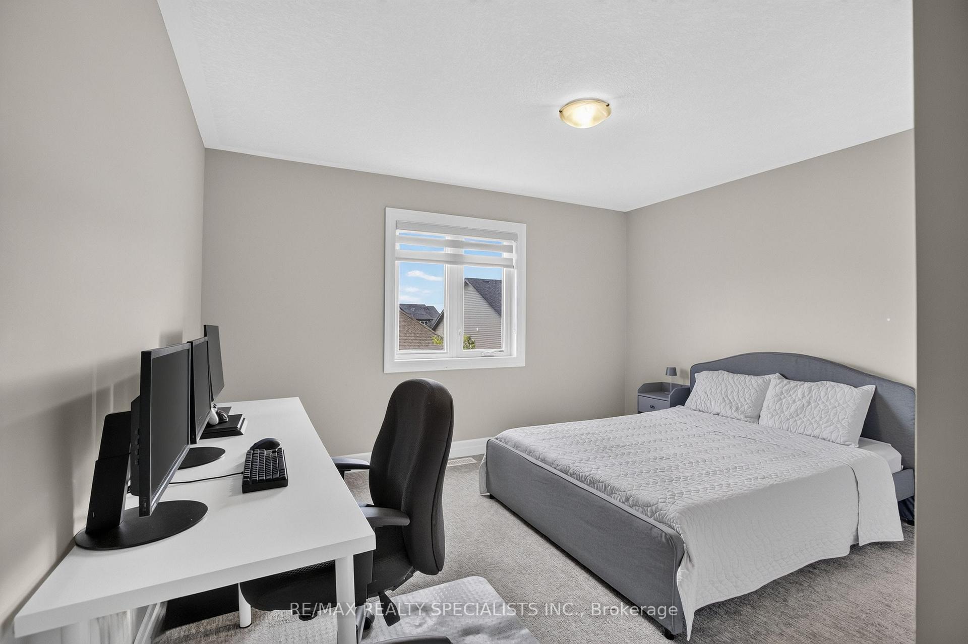 Photo 63 of 284 Chokecherry Crescent, Waterloo, Beechwood/University — HOMEH