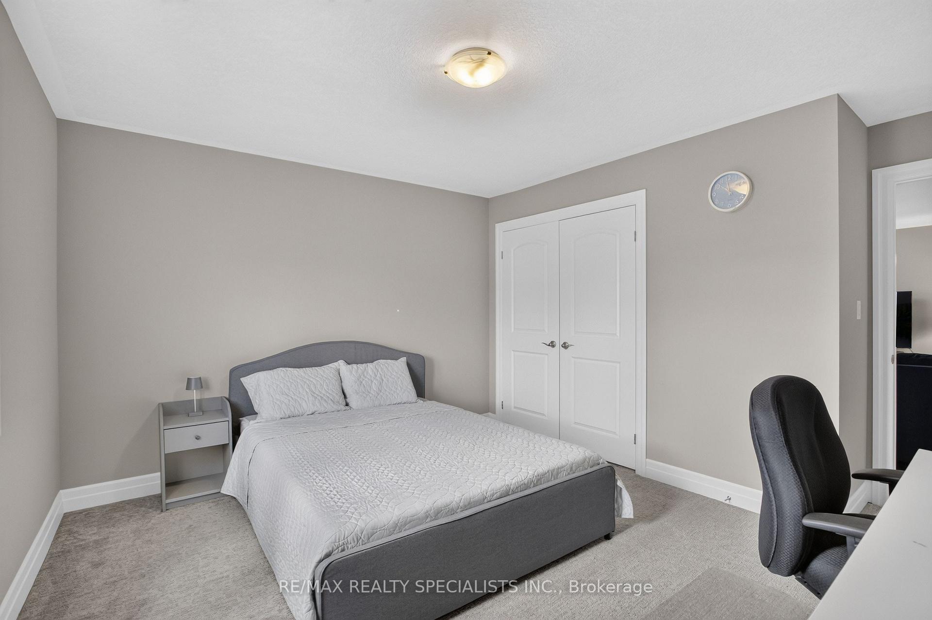 Photo 65 of 284 Chokecherry Crescent, Waterloo, Beechwood/University — HOMEH