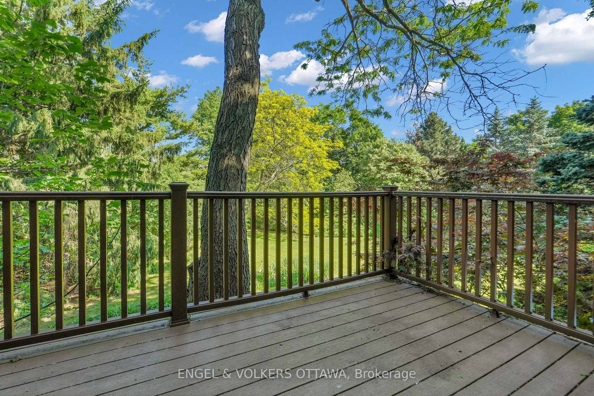 Photo 22 of 7 Mid Pines Grove, Ottawa, Cedar Hill/Orchard Estates — HOMEH